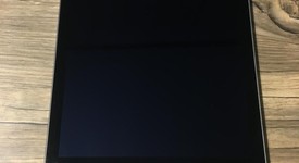 Good
													Apple iPad Air 2 - Unlocked, Gray, 32 GB, photo 2 of 7