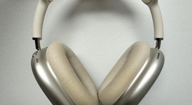 Used
													Apple AirPods Max USB-C - Starlight, photo 5 of 7