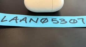 Used
													Apple AirPods Pro - MagSafe Case, photo 4 of 6