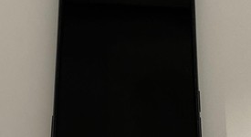 Fair
													Apple iPhone SE 3rd Gen 2022 - Verizon, Midnight, 64 GB, A2595, photo 3 of 5