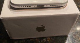 Mint
													Apple iPhone SE 2nd Gen 2020 - Other, White, 128 GB, photo 2 of 11