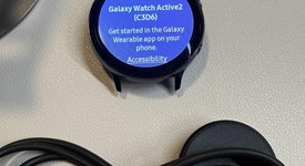 Fair
													Samsung Galaxy Watch Active2 44mm - Unlocked, Black, Stainless Steel, photo 4 of 5