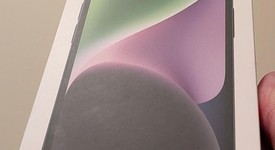 New
													Apple iPhone 14 - Metro by T-Mobile, Midnight, 128 GB, A2649, photo 3 of 3