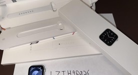 Fair
													Apple Watch SE 1st Gen 44mm - Silver, A2352 - GPS, Aluminum, photo 1 of 9