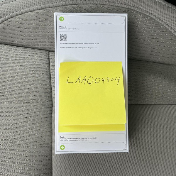 Apple iPhone 17 - Unlocked, 256 GB, Black, A3258