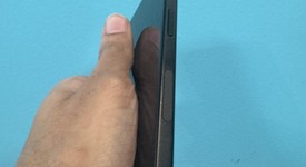 Mint
													Apple iPhone 15 - Unlocked, Black, 256 GB, A2846, photo 4 of 6