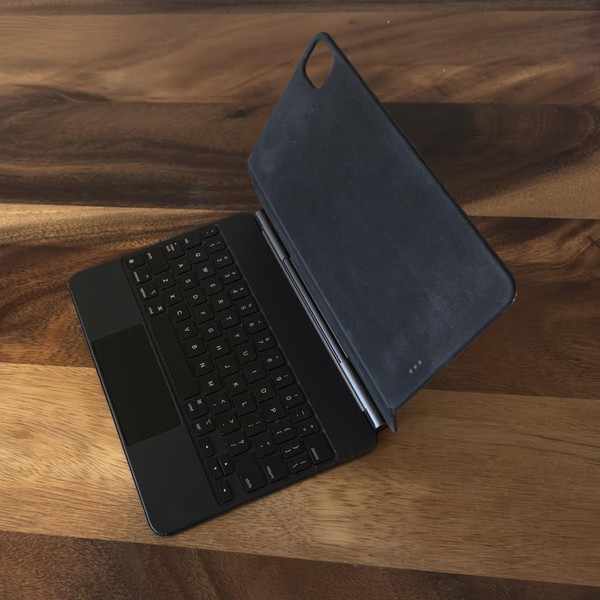 Apple Magic Keyboard for iPad Pro - Black