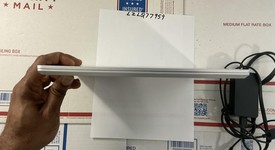 Good
													Microsoft Surface Laptop Go - I5, Platinum, 256 GB, 8 GB, photo 4 of 10