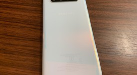 Good
													Samsung Galaxy S10 - Unlocked Non-US, White, 128 GB, 8 GB, SM-G973F/DS, Duos / Dual Sim, photo 3 of 3