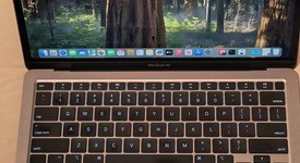 Good
													MacBook Air 2020 - 13" - I3, Gray, 256 GB, 8 GB, photo 2 of 11