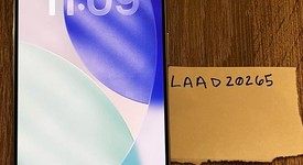 Mint
													Apple iPhone Air - Unlocked, Cloud White, 256 GB, A3260, photo 3 of 8