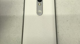 Good
													Motorola DROID Turbo 2 - Verizon, White, 32 GB, photo 3 of 7