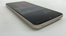Mint
													LG V60 ThinQ 5G - Verizon, White, 128 GB, 8 GB, photo 3 of 5