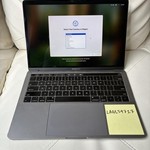Good MacBook Pro 2018 (With Touch Bar) - 13 inch - 256 GB, Silver, 8 GB, Intel Core i5