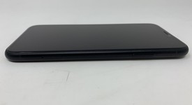 Fair
													Apple iPhone Xr - Unlocked, Black, 128 GB, A1984, photo 5 of 10
