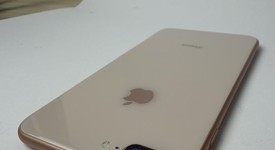 Mint
													Apple iPhone 8 Plus - Unlocked, Gold, 64 GB, A1864, photo 6 of 6