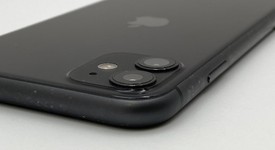 Fair
													Apple iPhone 11 - Unlocked, Black, 64 GB, A2111, photo 4 of 10