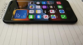 Good
													Apple iPhone SE 2nd Gen 2020 - Total by Verizon, Black, 64 GB, A2275, photo 4 of 5