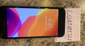 Good
													Apple iPhone 7 - Sprint, Black, 128 GB, A1660, photo 4 of 8