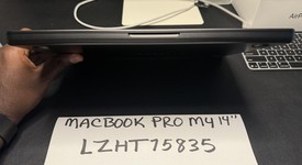 Mint
													MacBook Pro 2024 - 14" - Apple M4, Space Black, 512 GB, 16 GB, photo 5 of 10