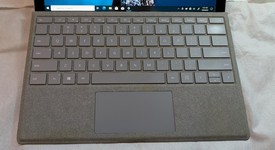 Good
													Microsoft Surface Pro 5 (2017) - Wi-Fi, Silver, 512 GB, 16 GB, photo 2 of 10