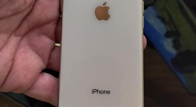 Good
													Apple iPhone 8 - Unlocked Non-US, Gold, 64 GB, A1906, photo 3 of 8