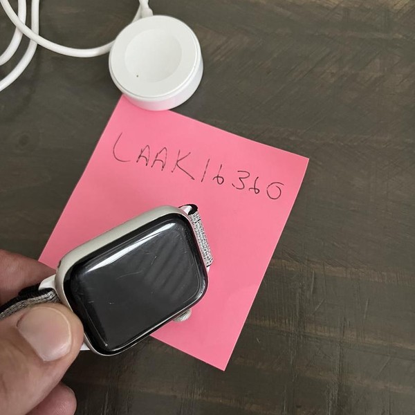 Apple Watch Series 4 44mm - Verizon, Silver, A1976 - Cellular, Aluminum