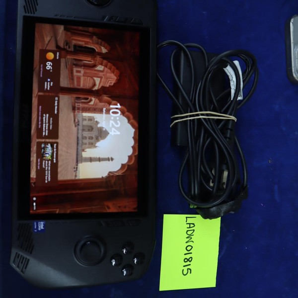 MSI Claw A1M - 512 GB, Black, 16 GB, Intel Core Ultra 7