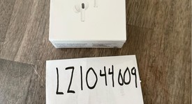 New
													Apple AirPods Pro 2nd Gen - USB-C, photo 2 of 4