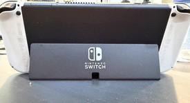 Mint
													Nintendo Switch - OLED - White, 64 GB, photo 5 of 16