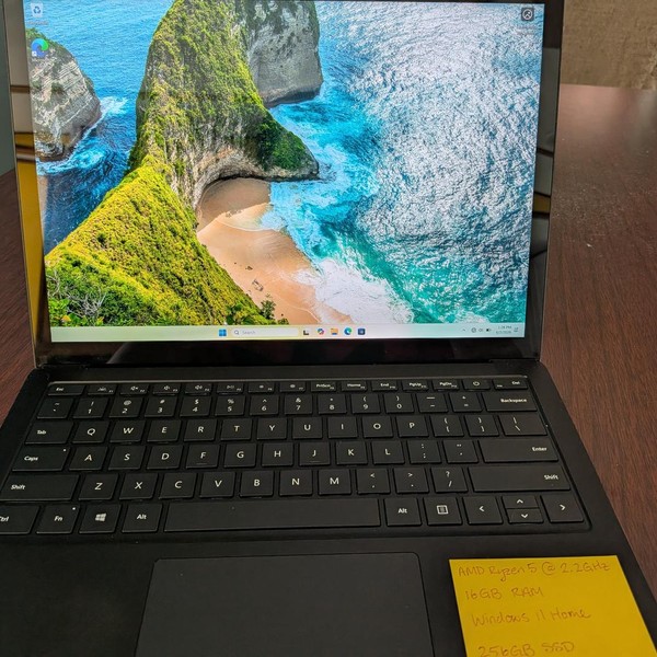 Microsoft Surface Laptop 4 - 256 GB, Black, 16 GB, AMD Ryzen 5, 13.5 inch