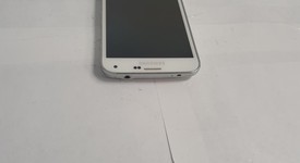 Fair
													Samsung Galaxy S5 - Verizon, White, 16 GB, SM-G900V, photo 4 of 6