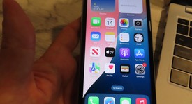 Fair
													Apple iPhone 11 - Unlocked, Green, 64 GB, A2111, photo 4 of 7