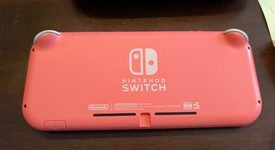 Mint
													Nintendo Switch Lite - Coral, photo 5 of 8