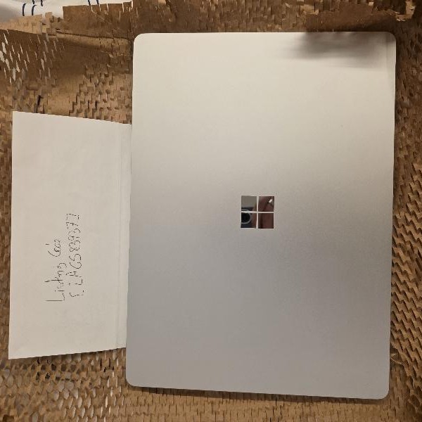 Microsoft Surface Laptop 7 - 256 GB, Platinum, 16 GB, Snapdragon X Elite, 15 inch