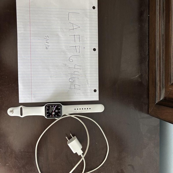 Apple Watch Series 6 44mm - AT&T, Silver, A2294 - Cellular, Aluminum
