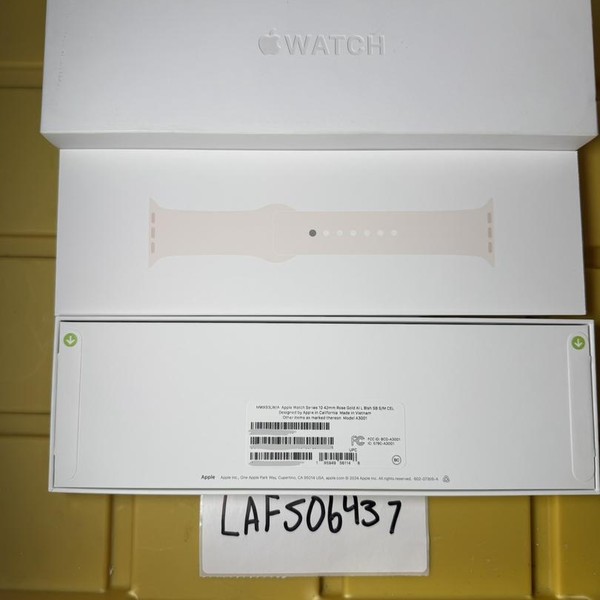 Apple Watch Series 10 42mm - Unlocked, Rose Gold, A3001 - Cellular, Aluminum