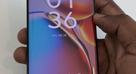 Good
													Motorola Edge Plus (2023) - Unlocked, Black, 512 GB, 8 GB, photo 2 of 15