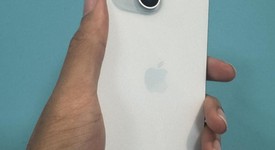 Mint
													Apple iPhone 15 - Unlocked, Green, 256 GB, A2846, photo 2 of 7