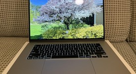 Mint
													MacBook Air 2025 (M4) - 15" - Apple M4, Silver, 256 GB, 16 GB, photo 2 of 9