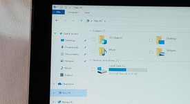 Fair
													Microsoft Surface Go - Wi-Fi, Silver, 64 GB, 4 GB, photo 4 of 7