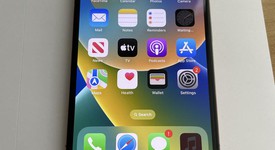 Fair
													Apple iPhone 11 Pro Max - Unlocked, Gold, 64 GB, A2161, photo 5 of 5
