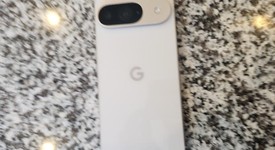 Fair
													Google Pixel 9 - Unlocked, Porcelain, 128 GB, 12 GB, G2YBB, photo 2 of 5