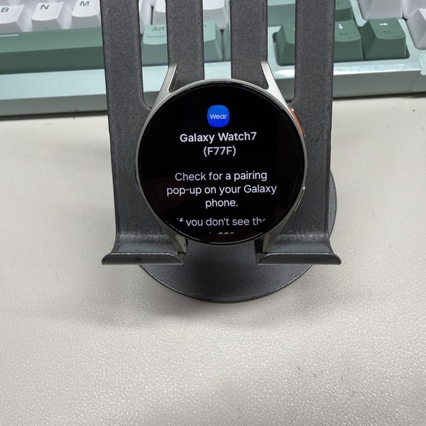 Samsung Galaxy Watch7 - Unlocked, Cream, SM-L305U, 40mm