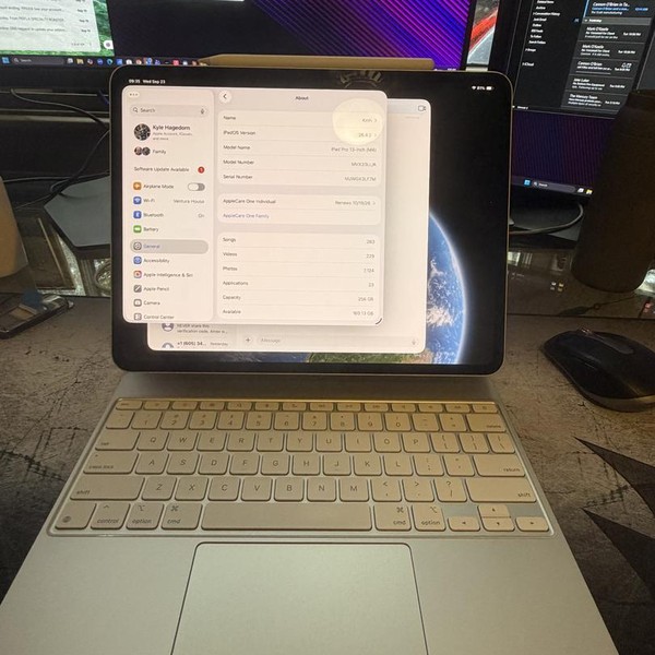 Apple iPad Pro 13 inch (M4) 2024 - Wi-Fi, 256 GB, Silver, 8 GB, A2925, Standard Glass