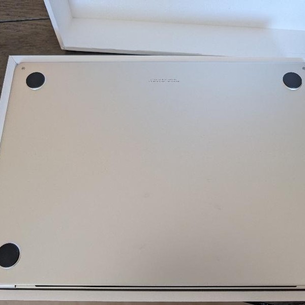 MacBook Air 2024 (M3) - 13 inch - 512 GB, Starlight, 16 GB, Apple M3, 10-core GPU
