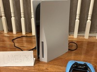 PlayStation 5 Standard Edition (2020)