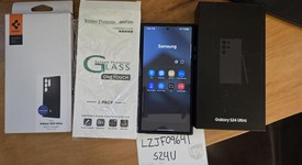 Mint
													Samsung Galaxy S24 Ultra - Unlocked, Black, 256 GB, 12 GB, SM-S928U1, photo 2 of 4