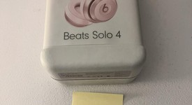 New
													Beats Solo 4 - Pink, photo 1 of 3