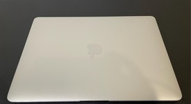 Good
													MacBook Air 2020 - 13" - Apple M1, Silver, 256 GB, 8 GB, photo 4 of 7